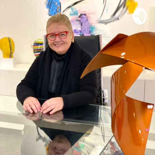 Milagros Bello Art Curator