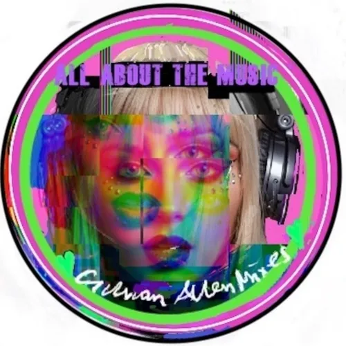 Gillian Allen mixes