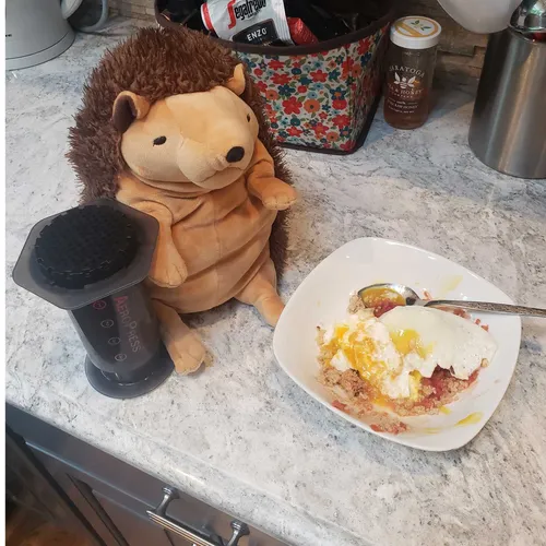 Kawfee With Klavi